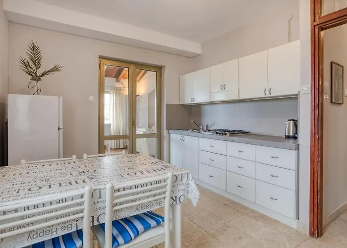 Daria-2 By Interhome *