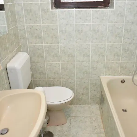 Daria-2 By Interhome Poreč